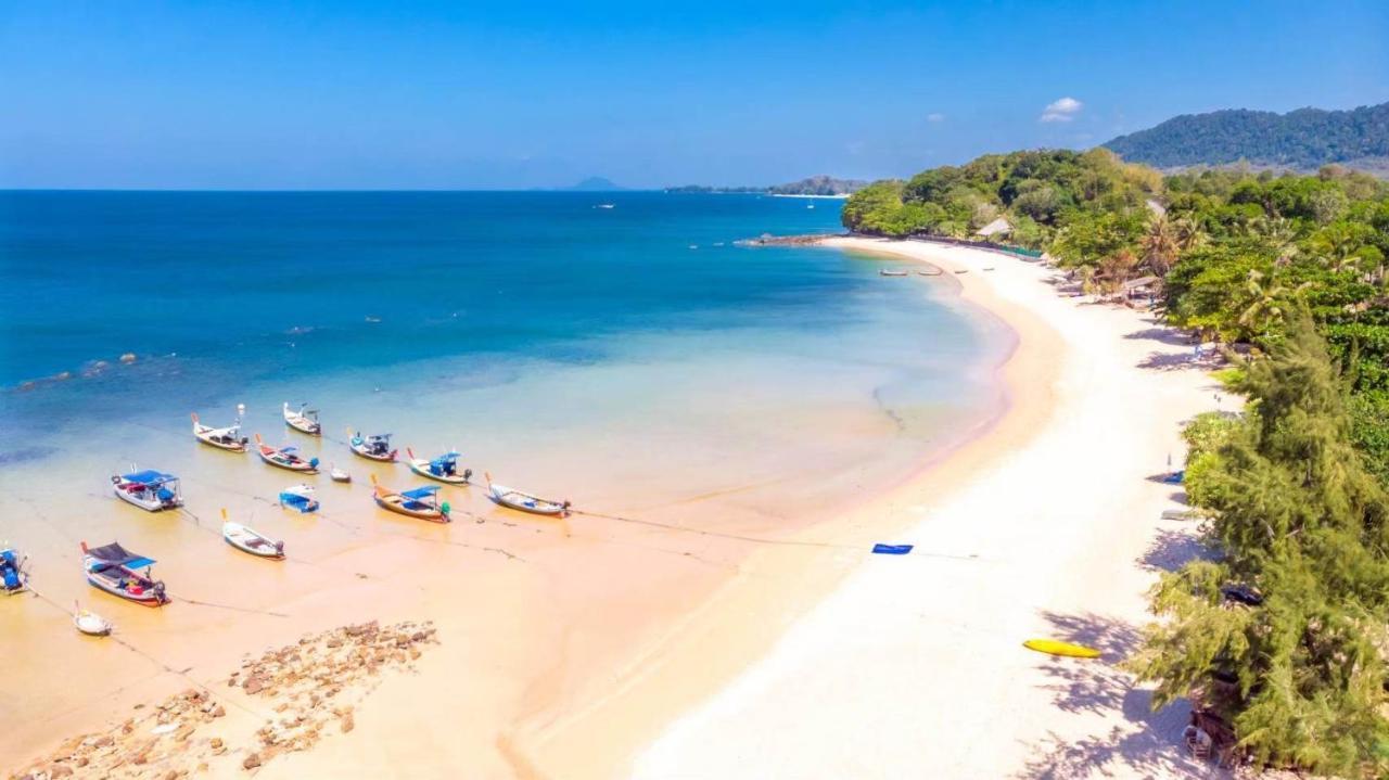 Phutara Lanta Resort - SHA Extra Plus Koh Lanta Bagian luar foto